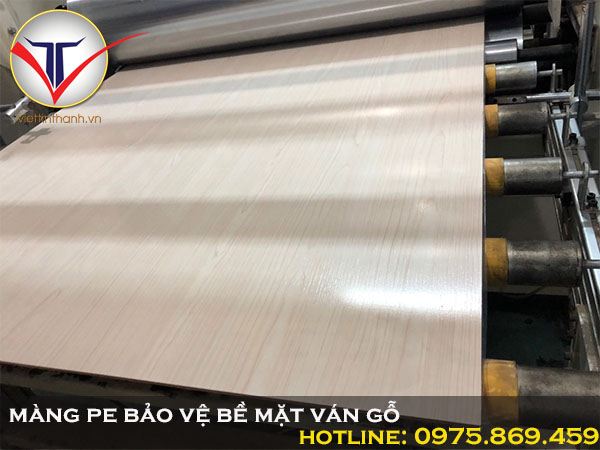 màng pe bảo vệ bề mặt